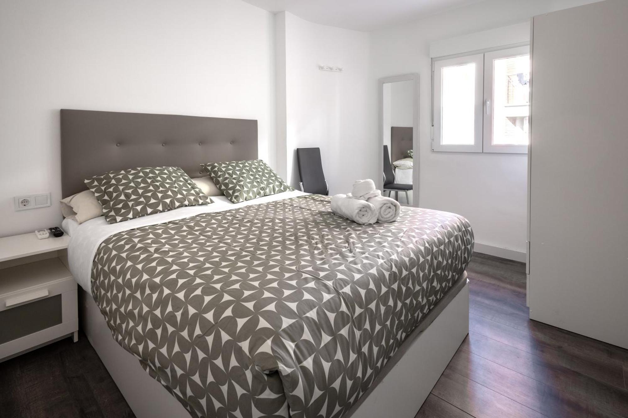 Lagunillas Suite Малага Екстериор снимка