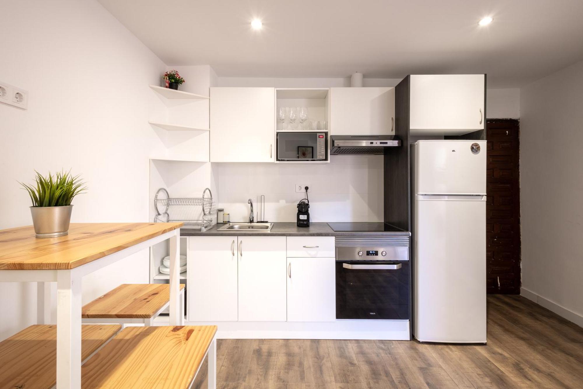 Lagunillas Suite Малага Екстериор снимка